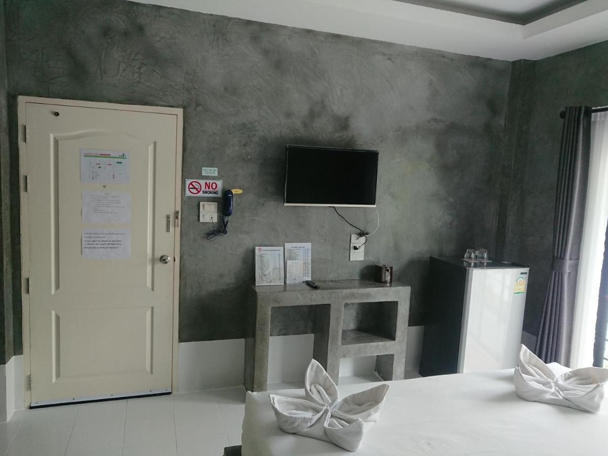 Lopburi Palm Resort מראה חיצוני תמונה