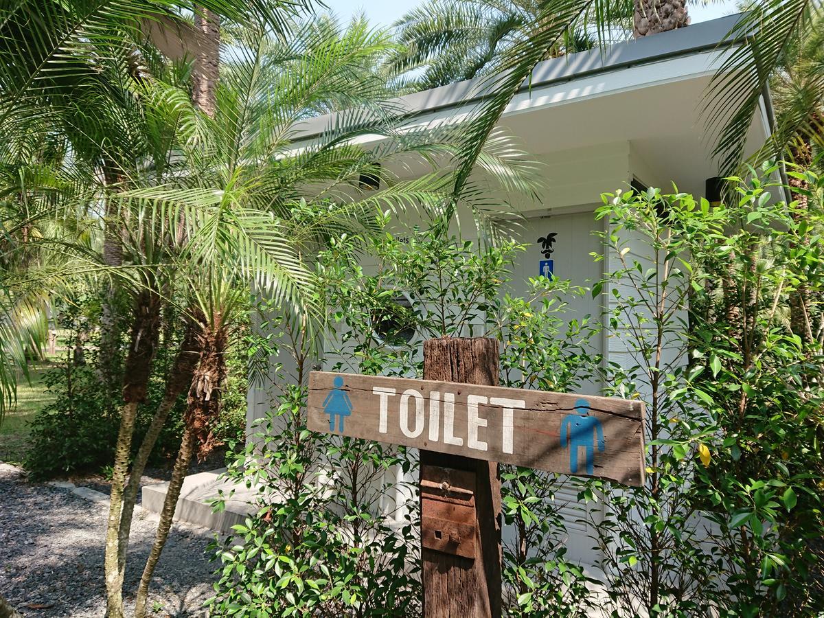 Lopburi Palm Resort מראה חיצוני תמונה